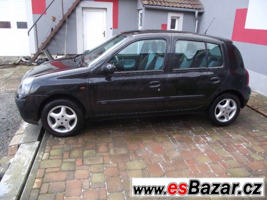 RENAULT CLIO 1.5dci r.v. 5/2002 – fotografie 5