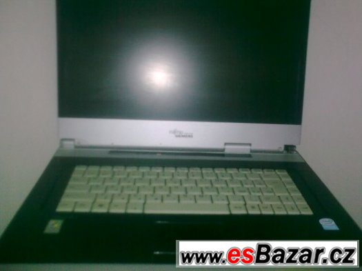 fujitsu siemens – fotografie 3
