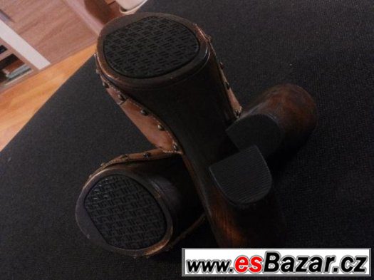 Nenošené kožené boty – fotografie 3