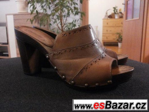 Nenošené kožené boty – fotografie 4