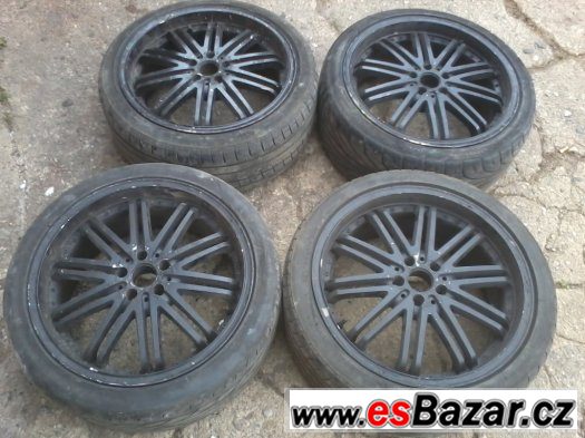 ALU kola 18" rozteč 5x100 Golf,Bora,Octavia,A4 – fotografie 1