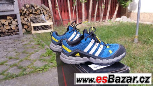Dětská obuv Adidas,velikost č.32 – fotografie 1