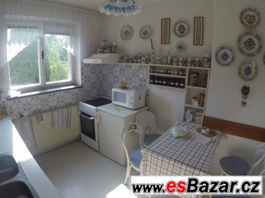 Pronájem, 3+1 ,RD s garáží a zahradou – fotografie 2