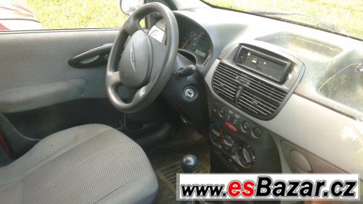 Fiat Punto 1.2i rv.2001 STK NOVÁ – fotografie 5