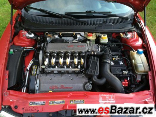 Alfa Romeo 156 2,5 V6 141kW klima, nová technická – fotografie 2