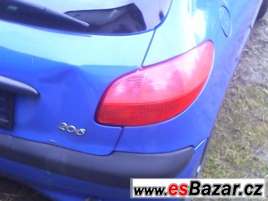 Peugeot 206 zadní světla – fotografie 1