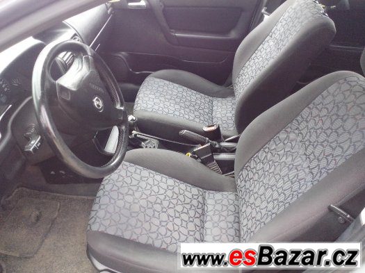 OPEL ASTRA CARAVAN 1,6 1999 – fotografie 3