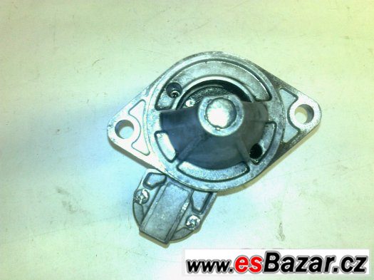 Startér STR 3576, 12V, 1,2kW, 8 zubů. – fotografie 2