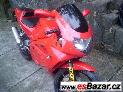 Různé díly: Cagiva Mito 125 – fotografie 2