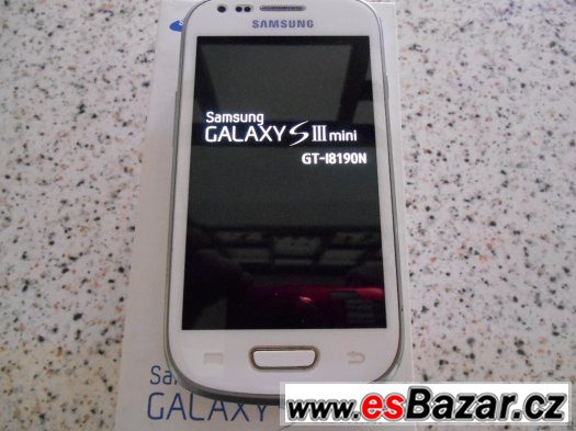 Samsung Galaxy S3 mini (i8190) – fotografie 1