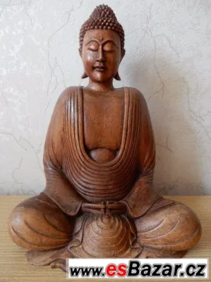 dřevěná soška - Budha