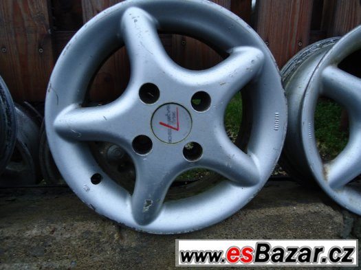 Alu kola Ford 4X108 R13 5,5J ET38 – fotografie 1