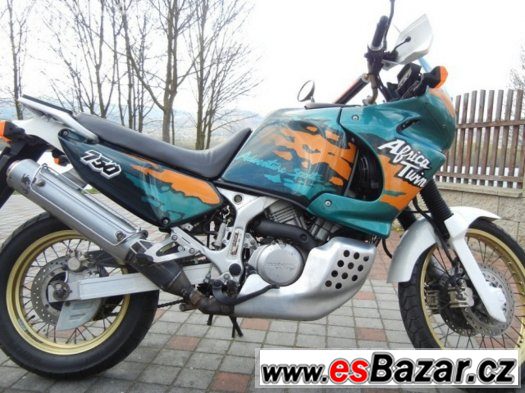 Honda Afrika Twin 750 r.v.1996 verze Dakar – fotografie 2