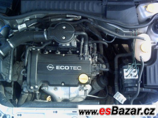 OPEL CORSA C 1,2 16V ECOTEC  NIZKA SPOTŘEBA – fotografie 1