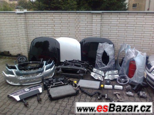 Volkswagen Passat B-6 Dily na Predek Airbagy Chladice Dvere – fotografie 1