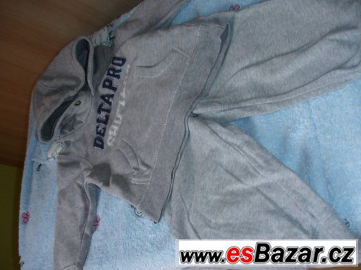 Tepláková souprava H&M, vel. 98 – fotografie 2