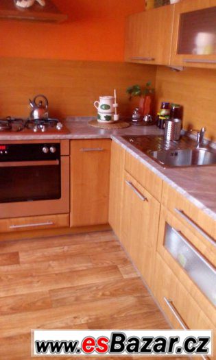Orlová - prodám prostorný byt 3+1 o rozloze 84 m2 – fotografie 2
