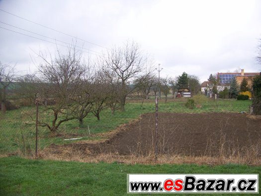 Stavební pozemek 1167 m2, Bučovice-Vícemilice – fotografie 1