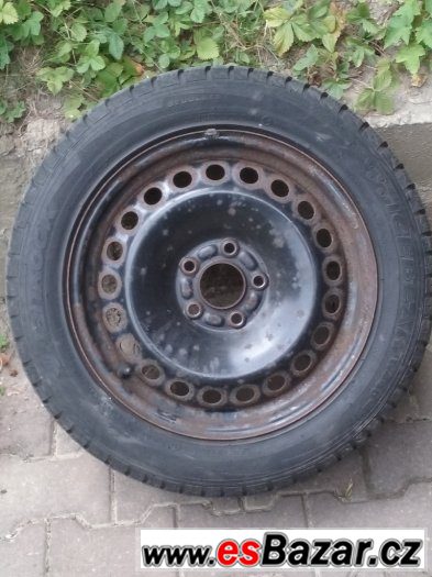 16´ plechy Ford 5x108 se zimnímy pneu Hankok + poklice – fotografie 2