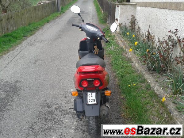 Prodám skútr Honda 50ccm  – fotografie 3