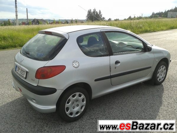 Prodám Peugeot 206 1,1i 44kW 3dv. – fotografie 4