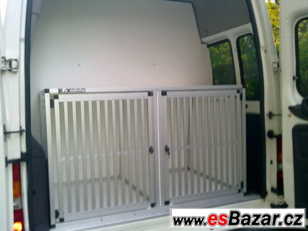 Přepravní boxy na psi – fotografie 3