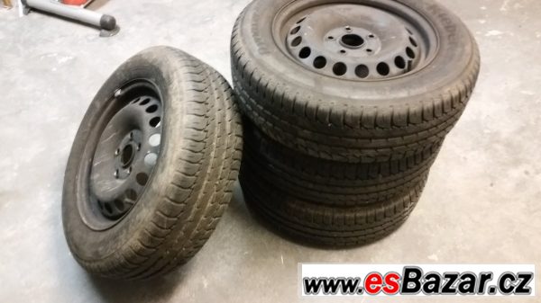 Prodám sadu pneu a ráfků VW Golf – fotografie 1