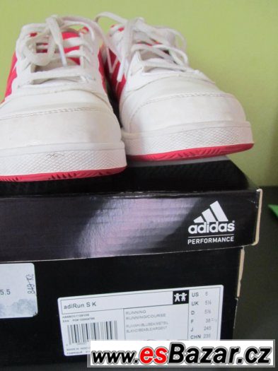 Adidas,vel. 37 a půl – fotografie 2