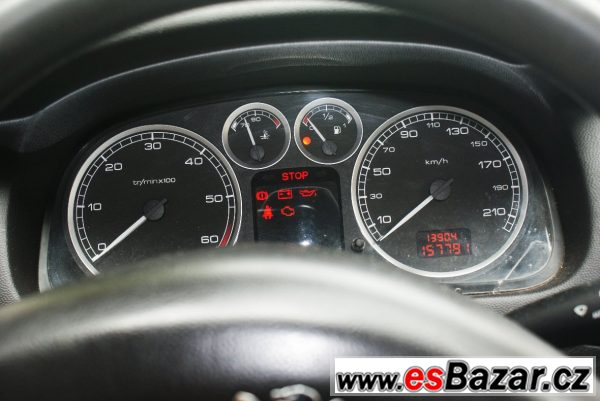 Peugeot 307 2.0HDI 2005 – fotografie 5