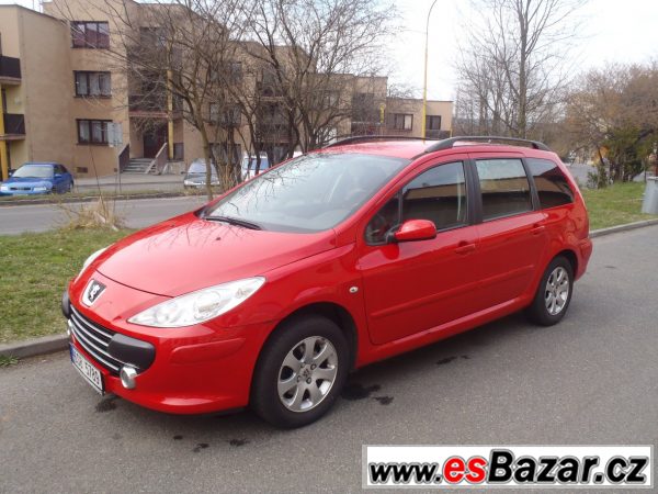 PEUGEOT 307 Combi 1,6 HDi 66 kW – fotografie 1