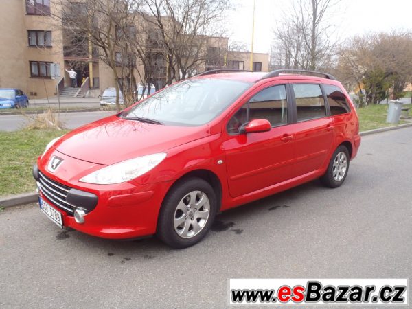 PEUGEOT 307 Combi 1,6 HDi 66 kW – fotografie 6