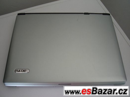 Acer TravelMate – fotografie 2