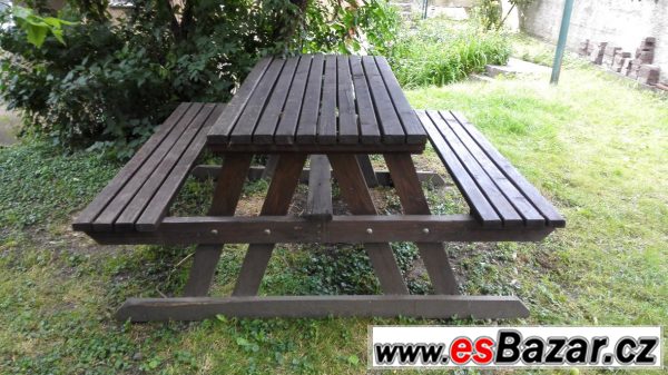 Pivni set zahradní lavice se stolem – fotografie 1