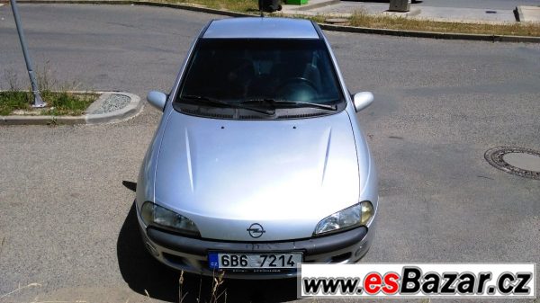 Opel Tigra 1.4, r.  2000, top stav – fotografie 3