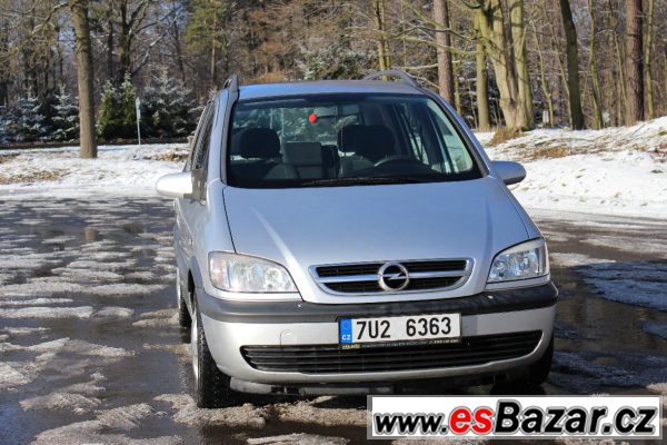 Opel Zafira 2,2DTi 92kW  – fotografie 5