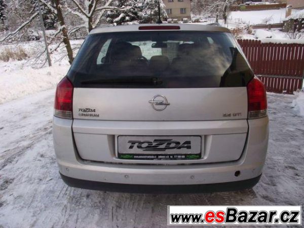 Opel Signum, 2,2 DTI 16V *servis.kn.*92 kW, – fotografie 4