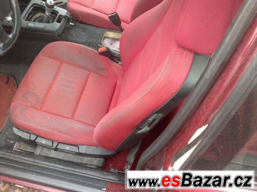 BMW e36 compact interiér – fotografie 1