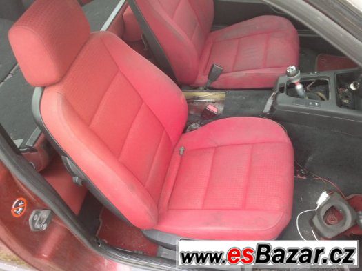 BMW e36 compact interiér – fotografie 2