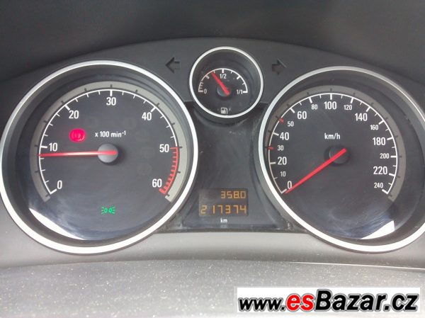 Opel Astra H 1.7 CDTi – fotografie 4