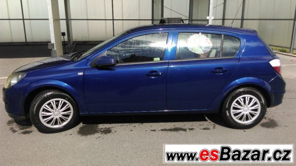 Opel Astra 1,7 CDI – fotografie 1