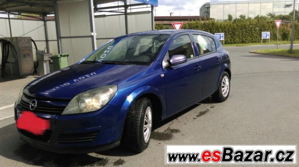 Opel Astra 1,7 CDI – fotografie 2