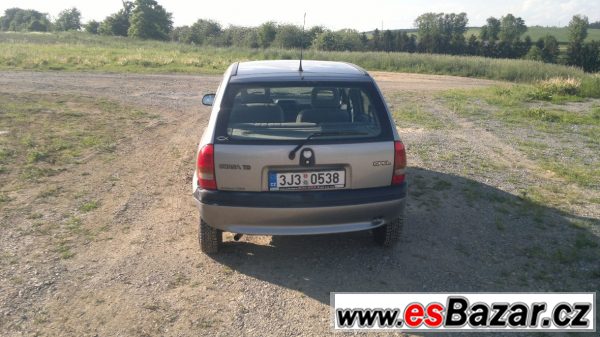   Opel corsa 1,5 TD – fotografie 2