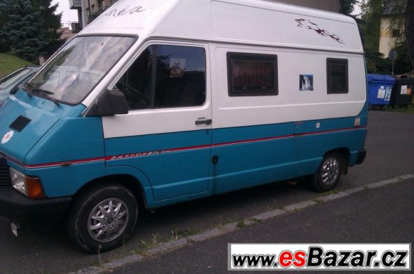 Obytný Renault – fotografie 1