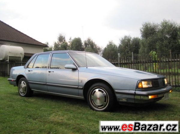 Oldsmobile Delta 88 – fotografie 1