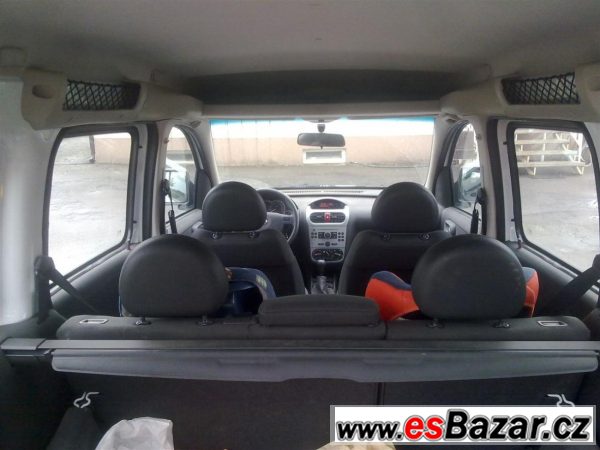 Opel Combo C Tour 1,4i 16V – fotografie 5