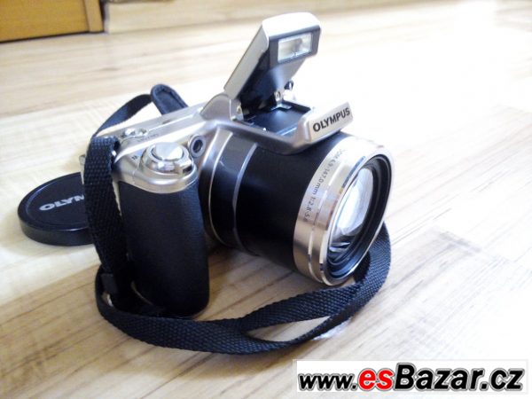 Olympus SP-800UZ stříbrný – fotografie 1