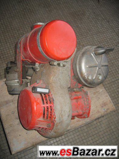 MF-70 zcela nový motor - uloženka – fotografie 2