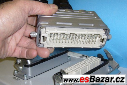 Programátor PLC a projekce elektro – fotografie 3