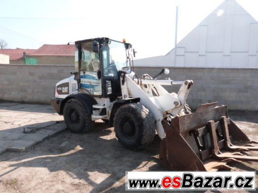 Kolový nakladač CAT Caterpillar 906H 907H 908H rv2008 3150m. – fotografie 1