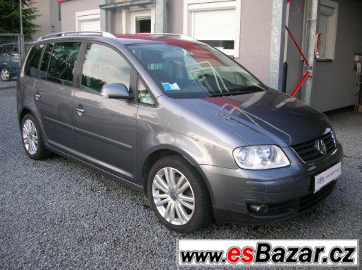 Volkswagen Touran 2.0 TDI HIGHLINE – fotografie 2